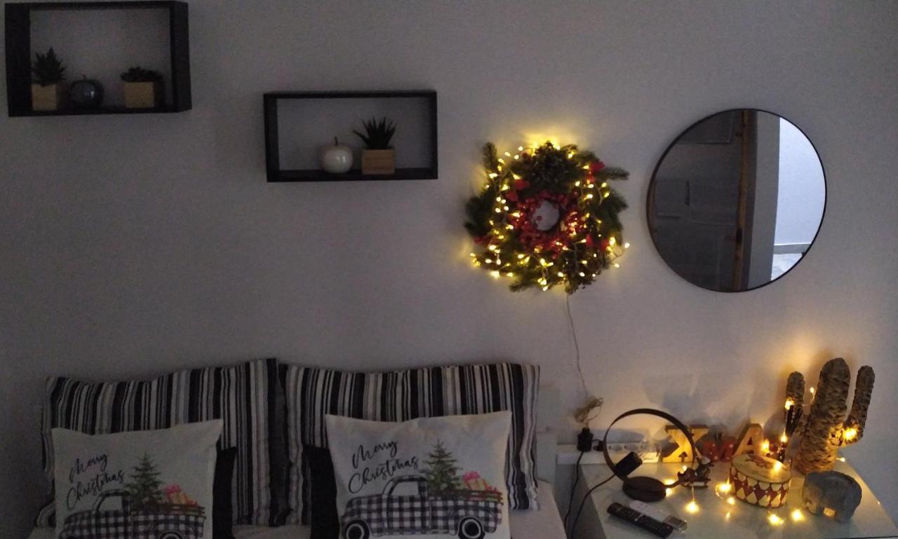 Tiny Little House Apartment Athens Ngoại thất bức ảnh